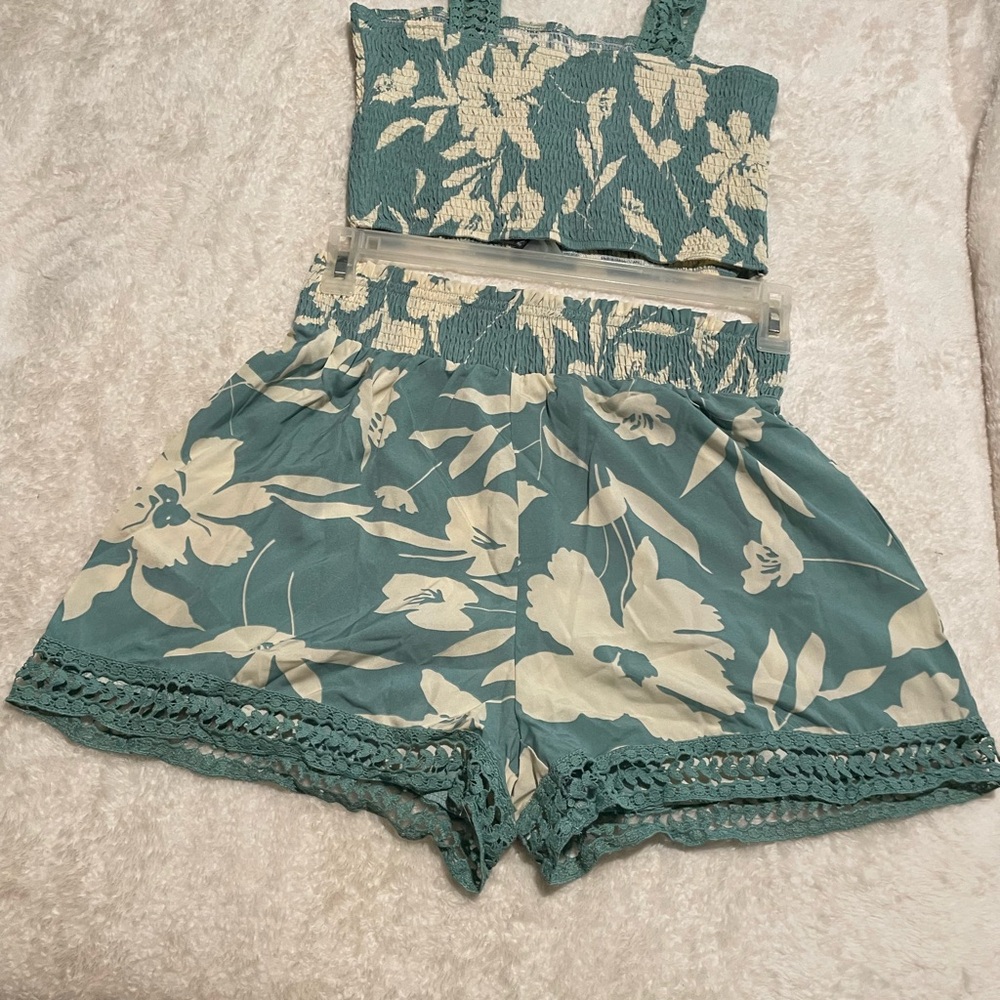 Set of 2 pieces